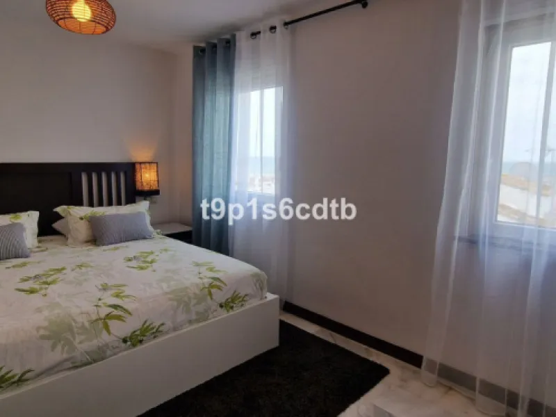 Apartment - Middle Floor Apartment в продаже в Marbella, Málaga. В доме 3 спален и 3 ванных комнат. Площадь дома 138 м²