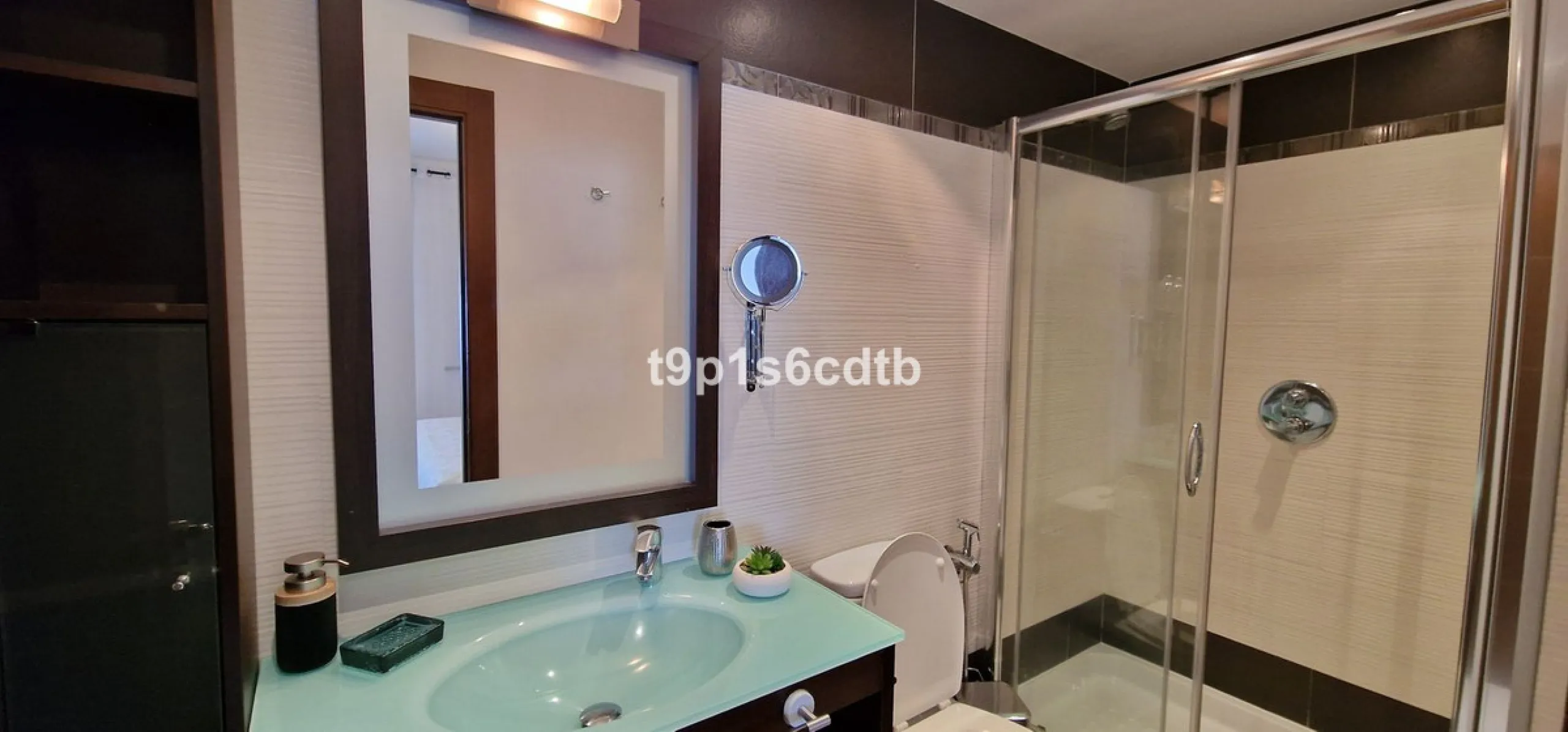 Apartment - Middle Floor Apartment в продаже в Marbella, Málaga. В доме 3 спален и 3 ванных комнат. Площадь дома 138 м²