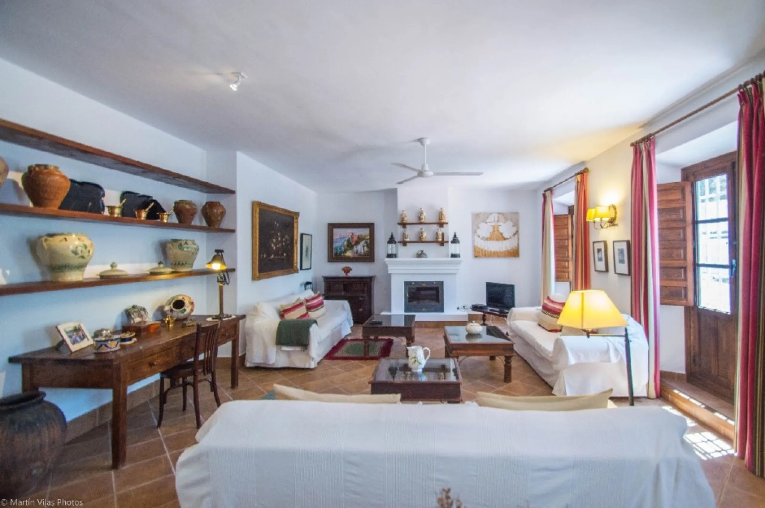 Fantastically Elegant Finca Between Archidona and Villanueva de Tapia, which is Totally Fenced/ Walled. The Finca and Dwelling Feature Total Privacy, and Yet is Only Four minutes from the Motorway and Equidistant between Malaga and Granada Airports..