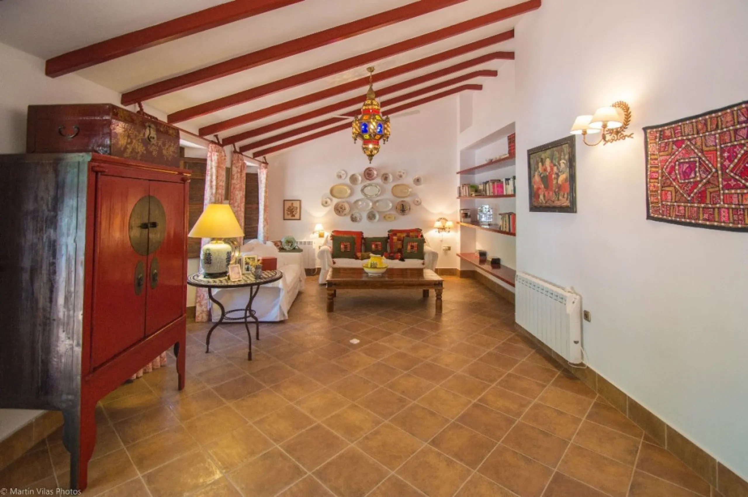 Fantastically Elegant Finca Between Archidona and Villanueva de Tapia, which is Totally Fenced/ Walled. The Finca and Dwelling Feature Total Privacy, and Yet is Only Four minutes from the Motorway and Equidistant between Malaga and Granada Airports..