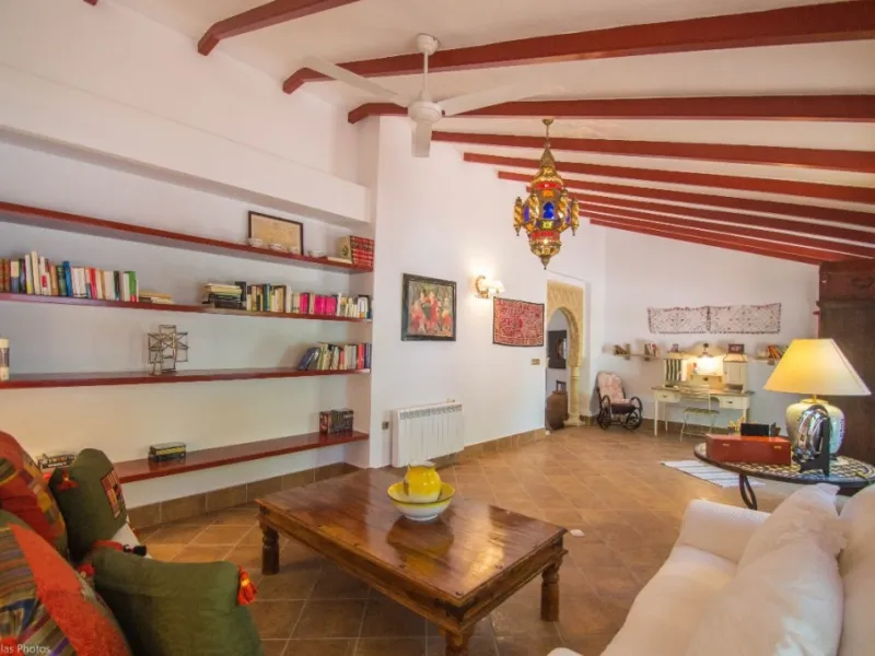Fantastically Elegant Finca Between Archidona and Villanueva de Tapia, which is Totally Fenced/ Walled. The Finca and Dwelling Feature Total Privacy, and Yet is Only Four minutes from the Motorway and Equidistant between Malaga and Granada Airports..