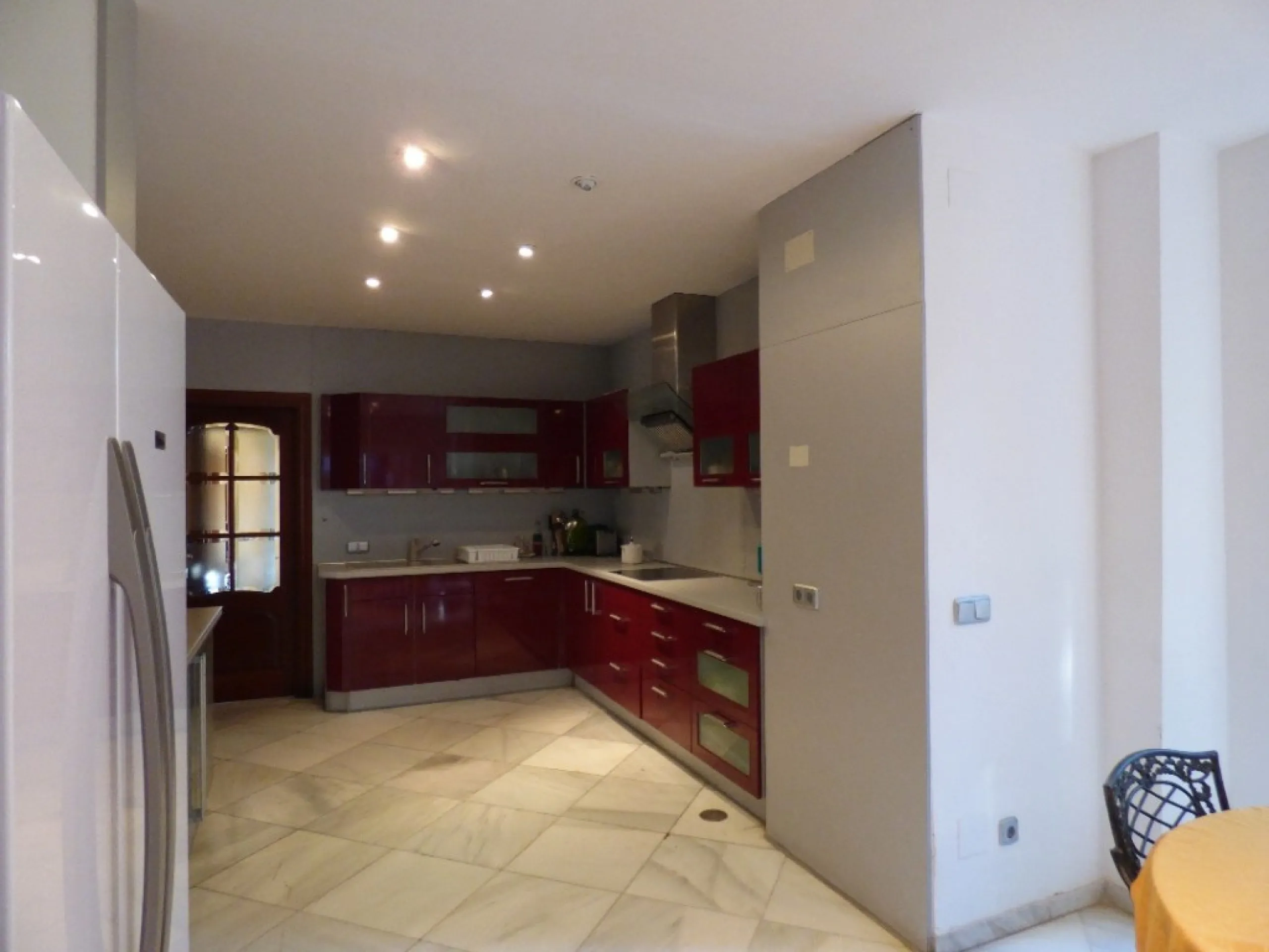 THE LARGEST HOUSE IN TORRENUEVA IN MIJAS AT WALKING DISTANCE TO THE BEACH AND TO THE MOST POPULAR VILLAGE OF LA CALA WHERE YOU FIND SUPERMARKETS, BARS, SHOPS, RESTAURANTS ETC. THE ROOMS ARE ALL VERY SPACIOUS ON THE MAINFLOOR THERE ARE 3 LIVING ROOMS TWO S