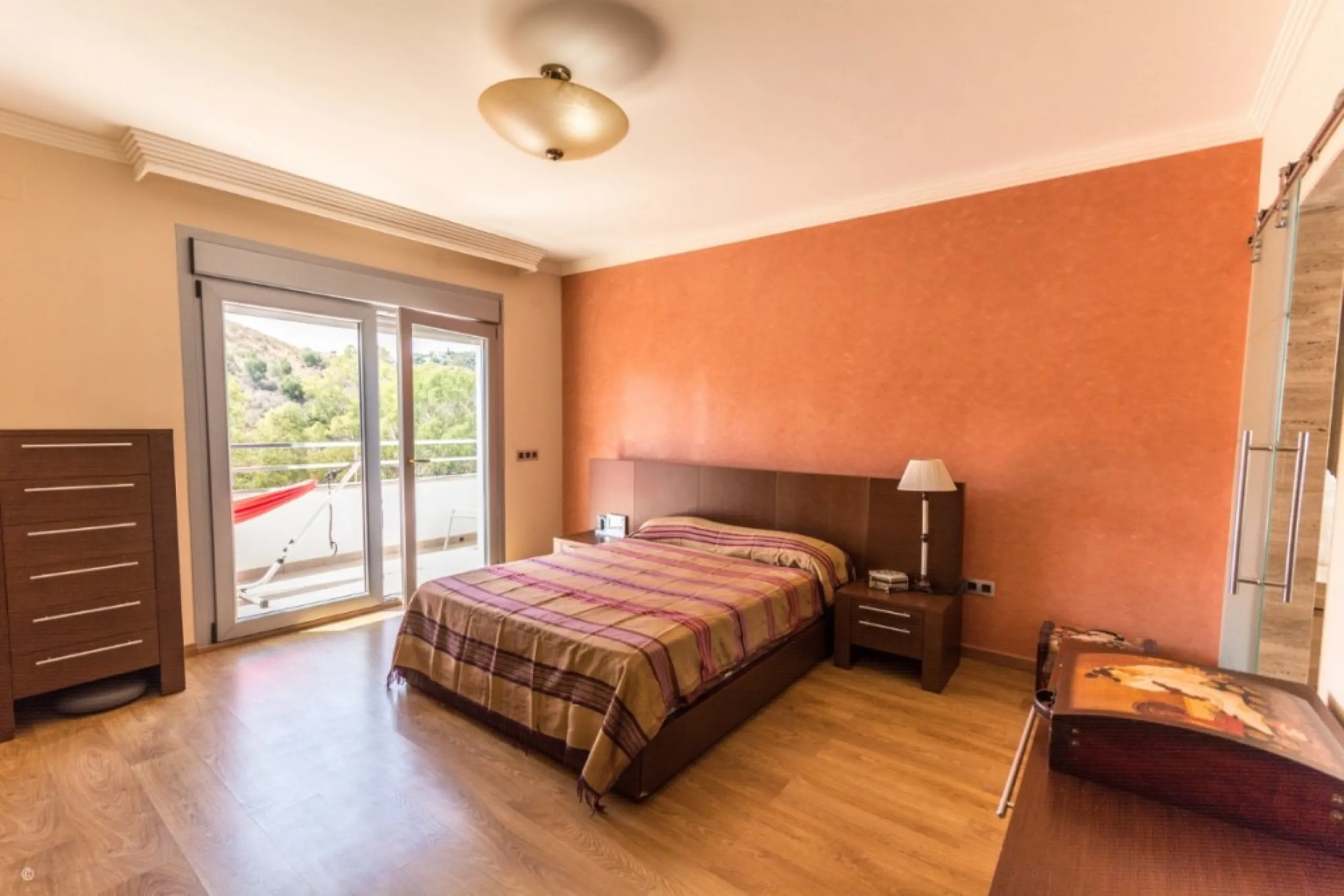 Large Villa with great qualities in Carretera de Mijas area with guest accommodation, lift and orchard.