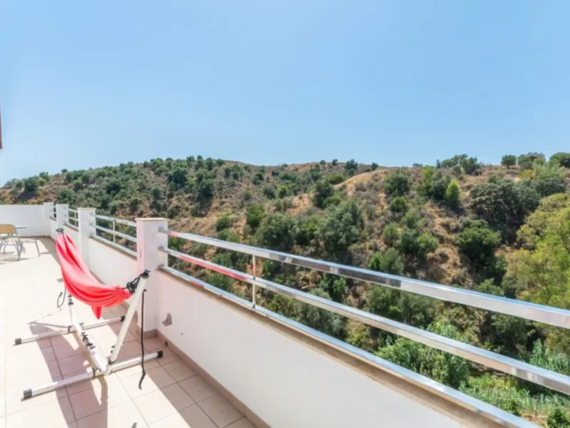 Large Villa with great qualities in Carretera de Mijas area with guest accommodation, lift and orchard.