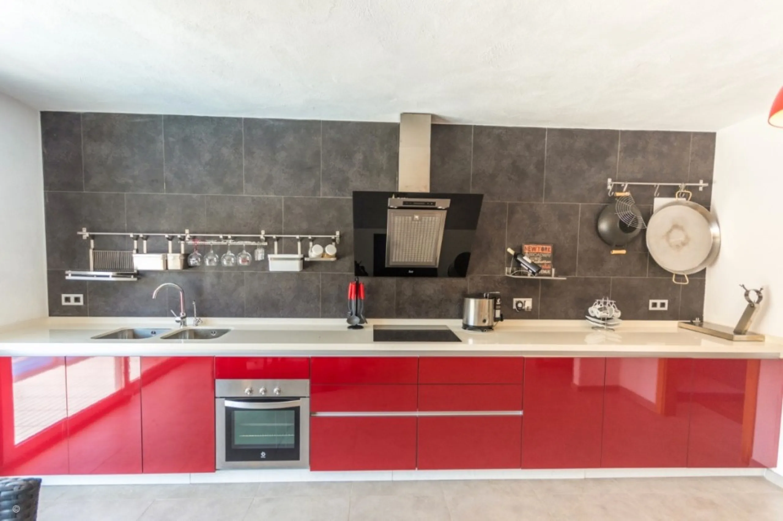 Large Villa with great qualities in Carretera de Mijas area with guest accommodation, lift and orchard.