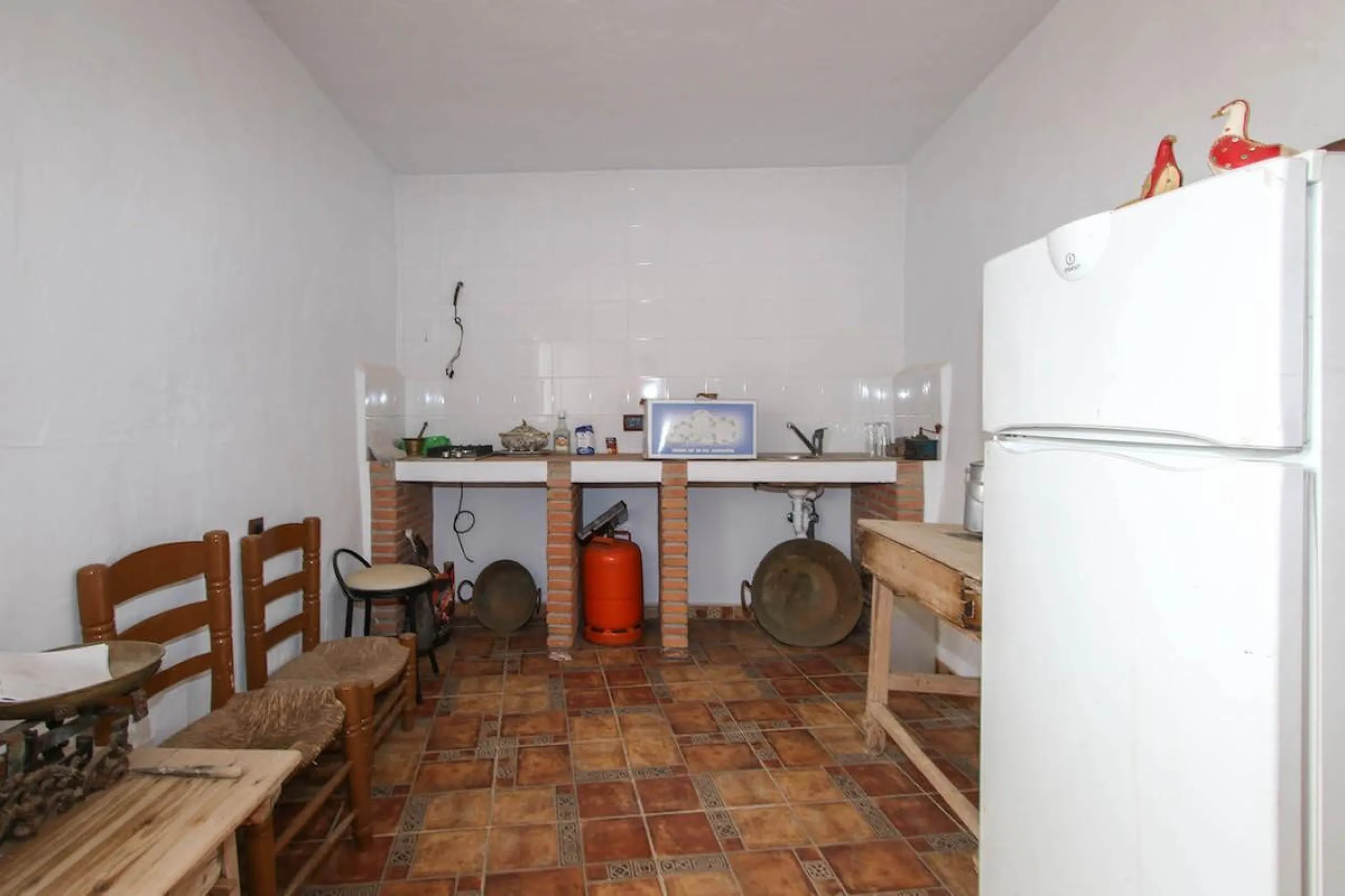 House - Townhouse в продаже в Guaro, Málaga. В доме 7 спален и 3 ванных комнат. Площадь дома 362 м²