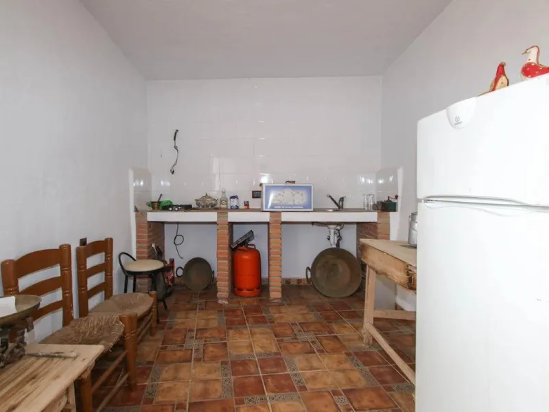 House - Townhouse в продаже в Guaro, Málaga. В доме 7 спален и 3 ванных комнат. Площадь дома 362 м²