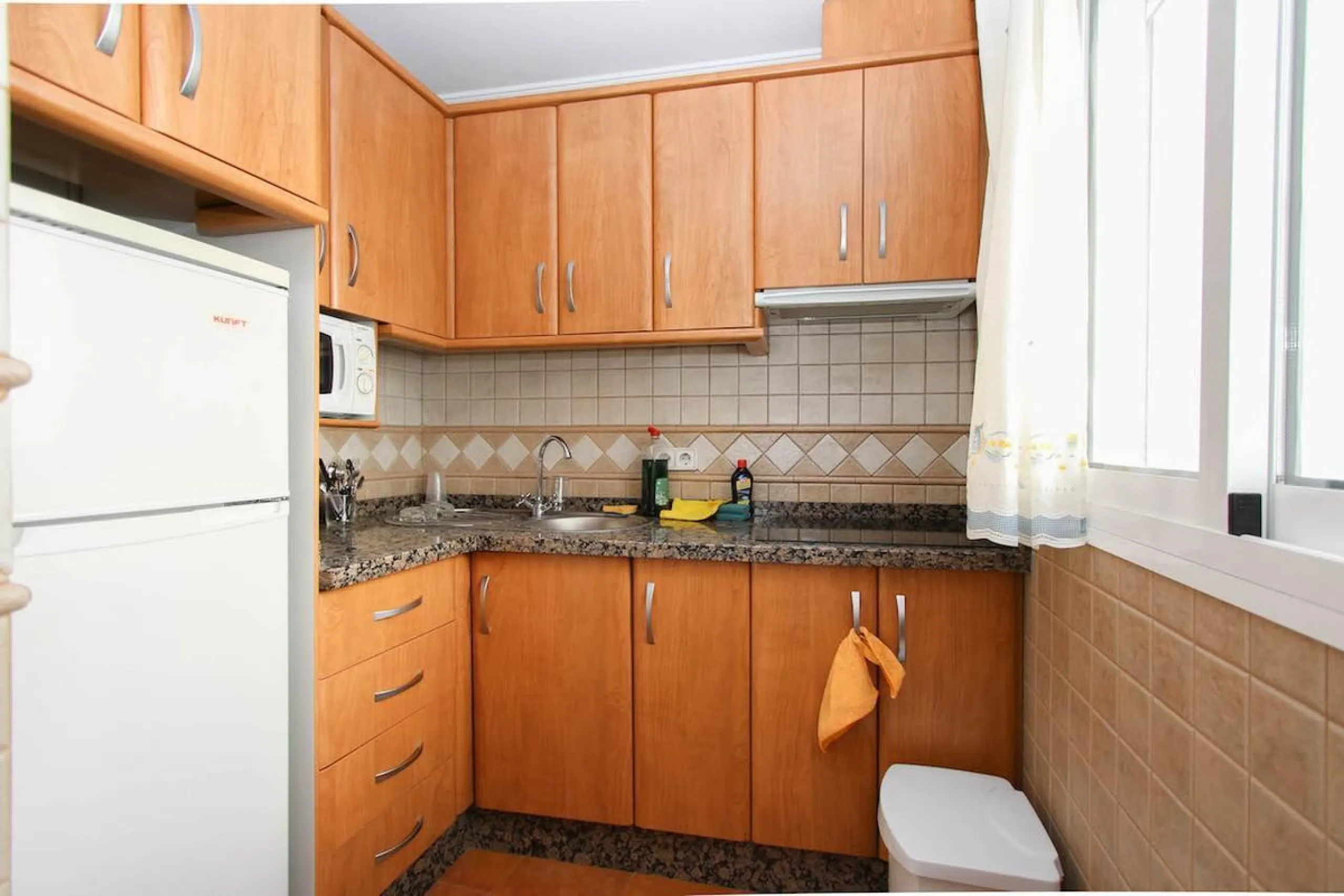 House - Townhouse в продаже в Guaro, Málaga. В доме 7 спален и 3 ванных комнат. Площадь дома 362 м²