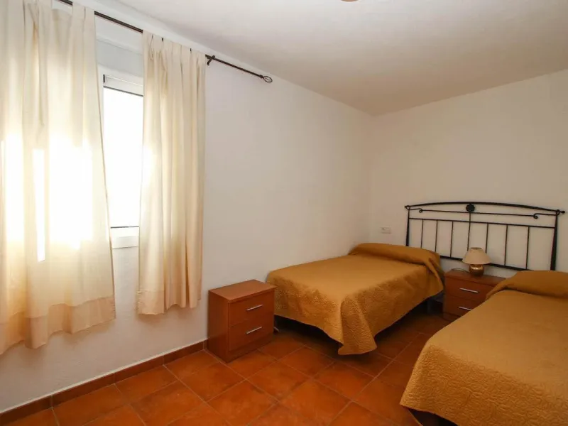 House - Townhouse в продаже в Guaro, Málaga. В доме 7 спален и 3 ванных комнат. Площадь дома 362 м²