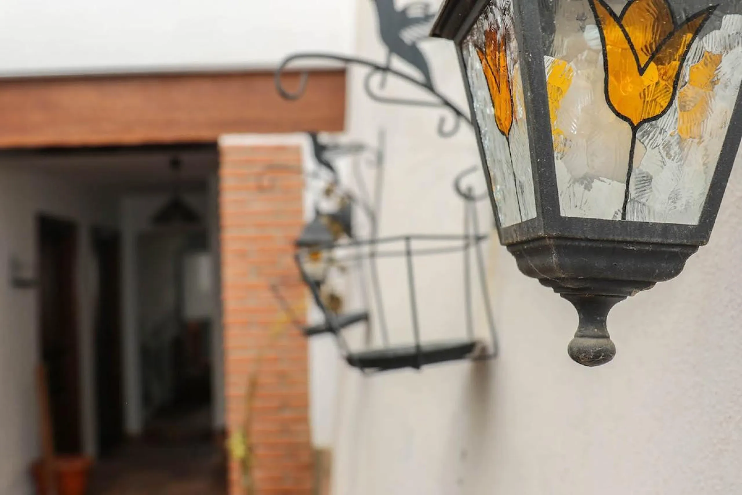 House - Townhouse в продаже в Guaro, Málaga. В доме 7 спален и 3 ванных комнат. Площадь дома 362 м²