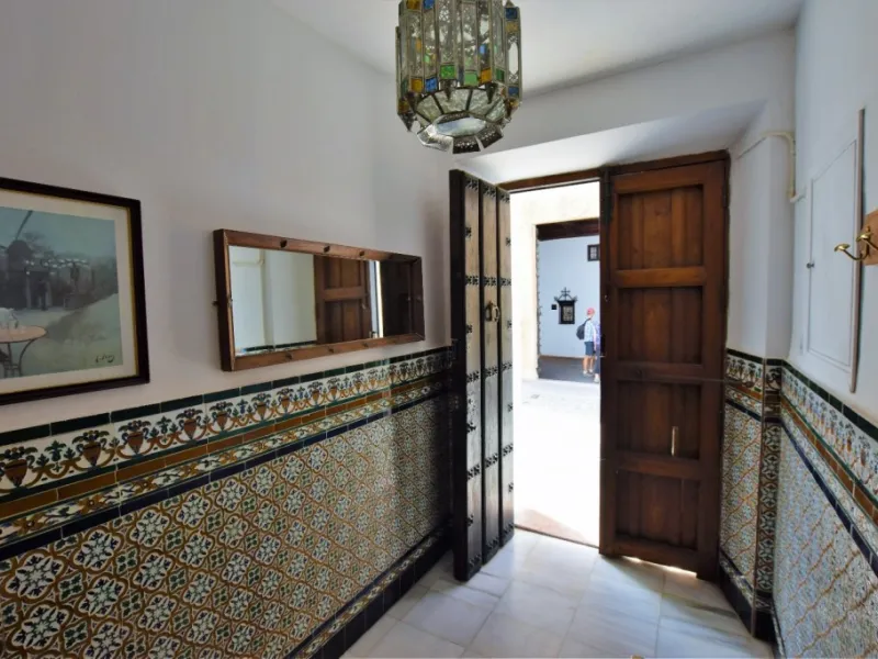 House - Detached Villa в продаже в Ronda, Málaga. В доме 5 спален и 5 ванных комнат. Площадь дома 404 м². Площадь участка 194 м²