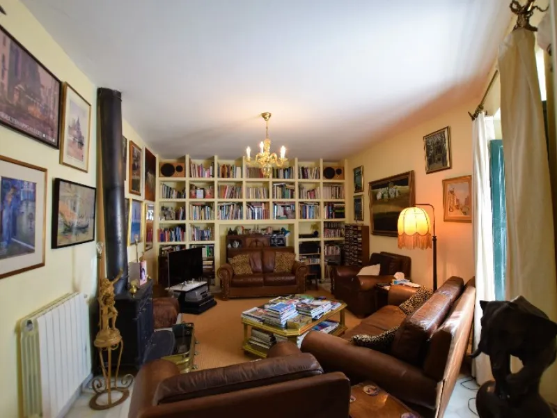 House - Detached Villa в продаже в Ronda, Málaga. В доме 5 спален и 5 ванных комнат. Площадь дома 404 м². Площадь участка 194 м²