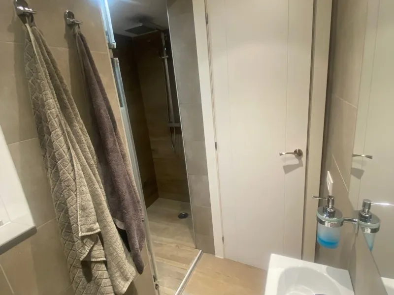 Exclusive seafront apartment in Calafell with private club access