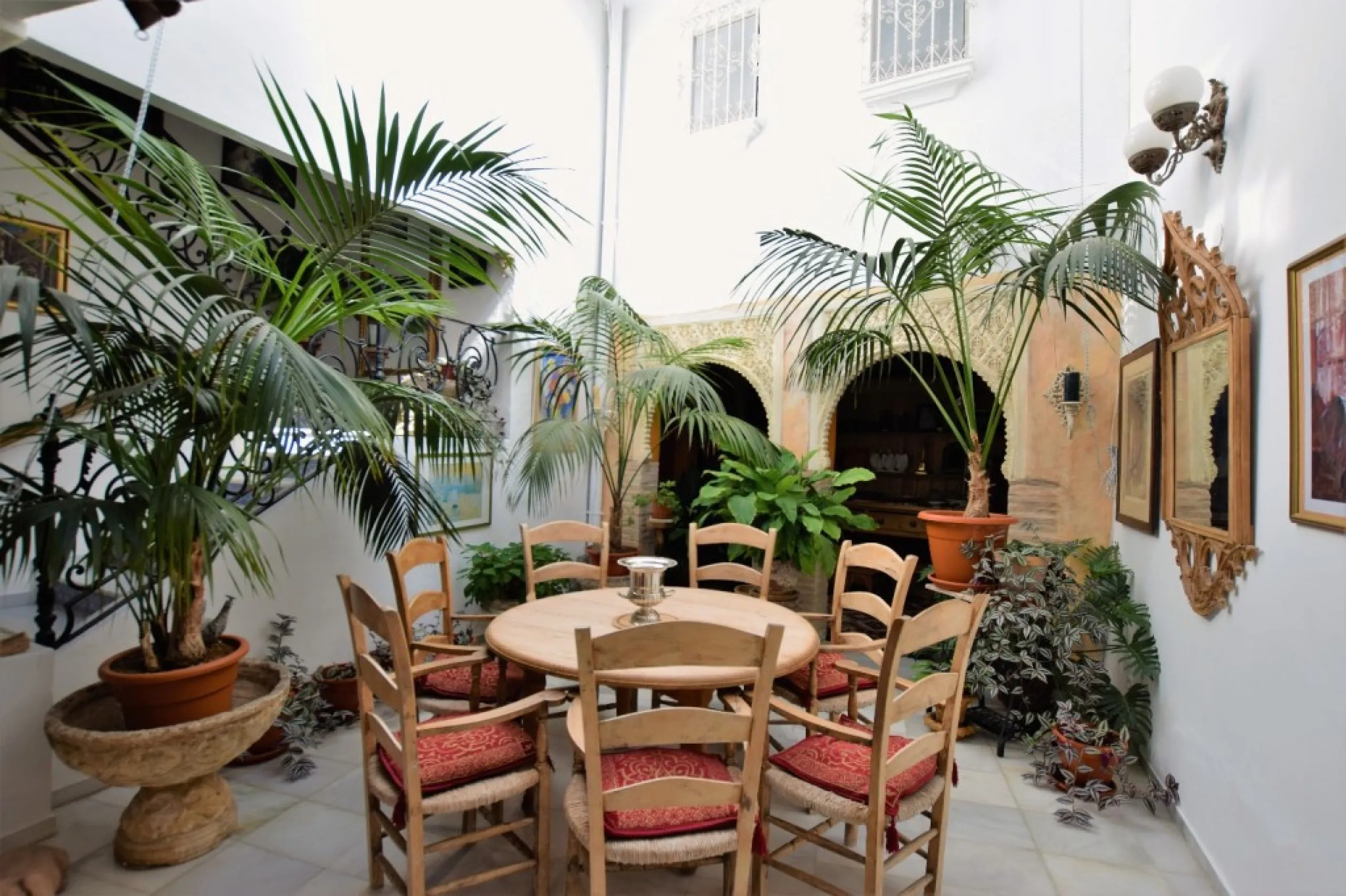 House - Detached Villa в продаже в Ronda, Málaga. В доме 5 спален и 5 ванных комнат. Площадь дома 404 м². Площадь участка 194 м²