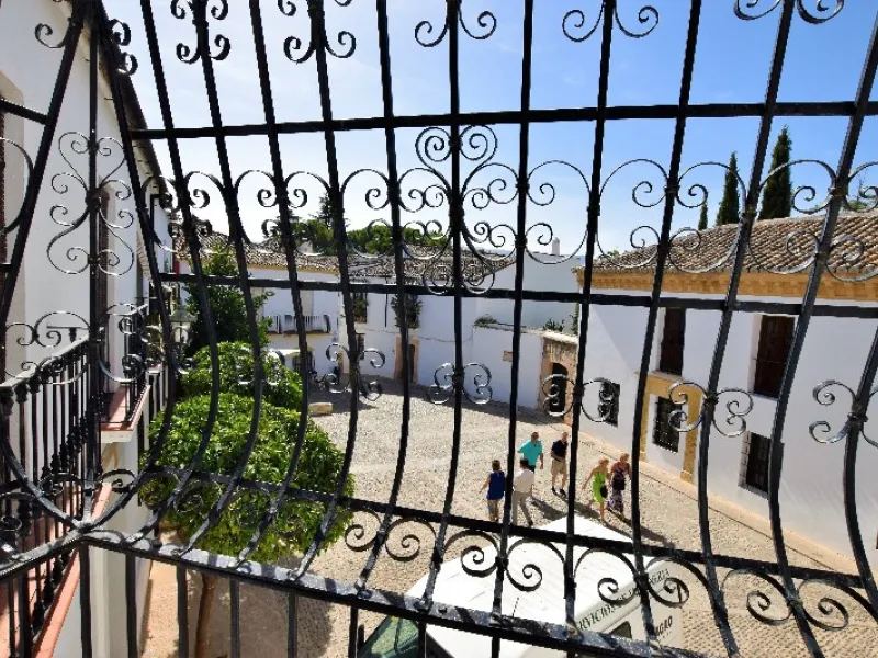 House - Detached Villa в продаже в Ronda, Málaga. В доме 5 спален и 5 ванных комнат. Площадь дома 404 м². Площадь участка 194 м²