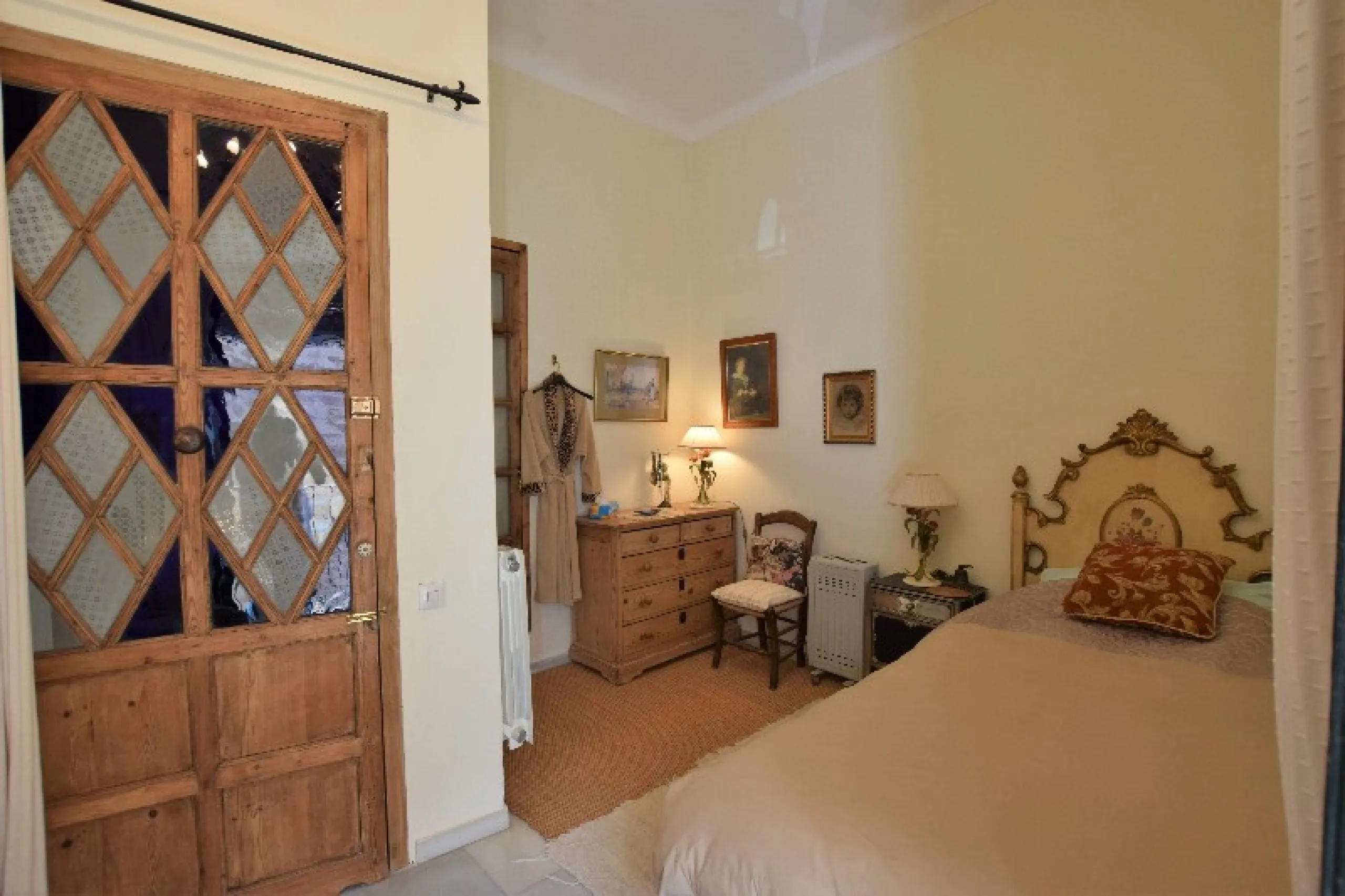 House - Detached Villa в продаже в Ronda, Málaga. В доме 5 спален и 5 ванных комнат. Площадь дома 404 м². Площадь участка 194 м²