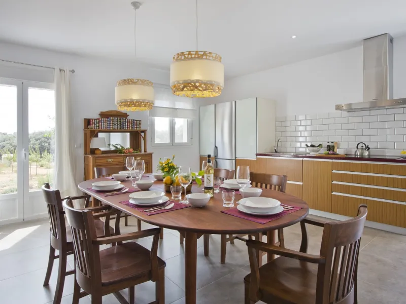 AN OUTSTANDING OPPORTUNITY to own an IMPRESSIVE FINCA OF 30,000M2 OF FLAT LAND with 1,000 walnut trees and a beautiful, stylish modern home with a private swimming pool and exceptional views.