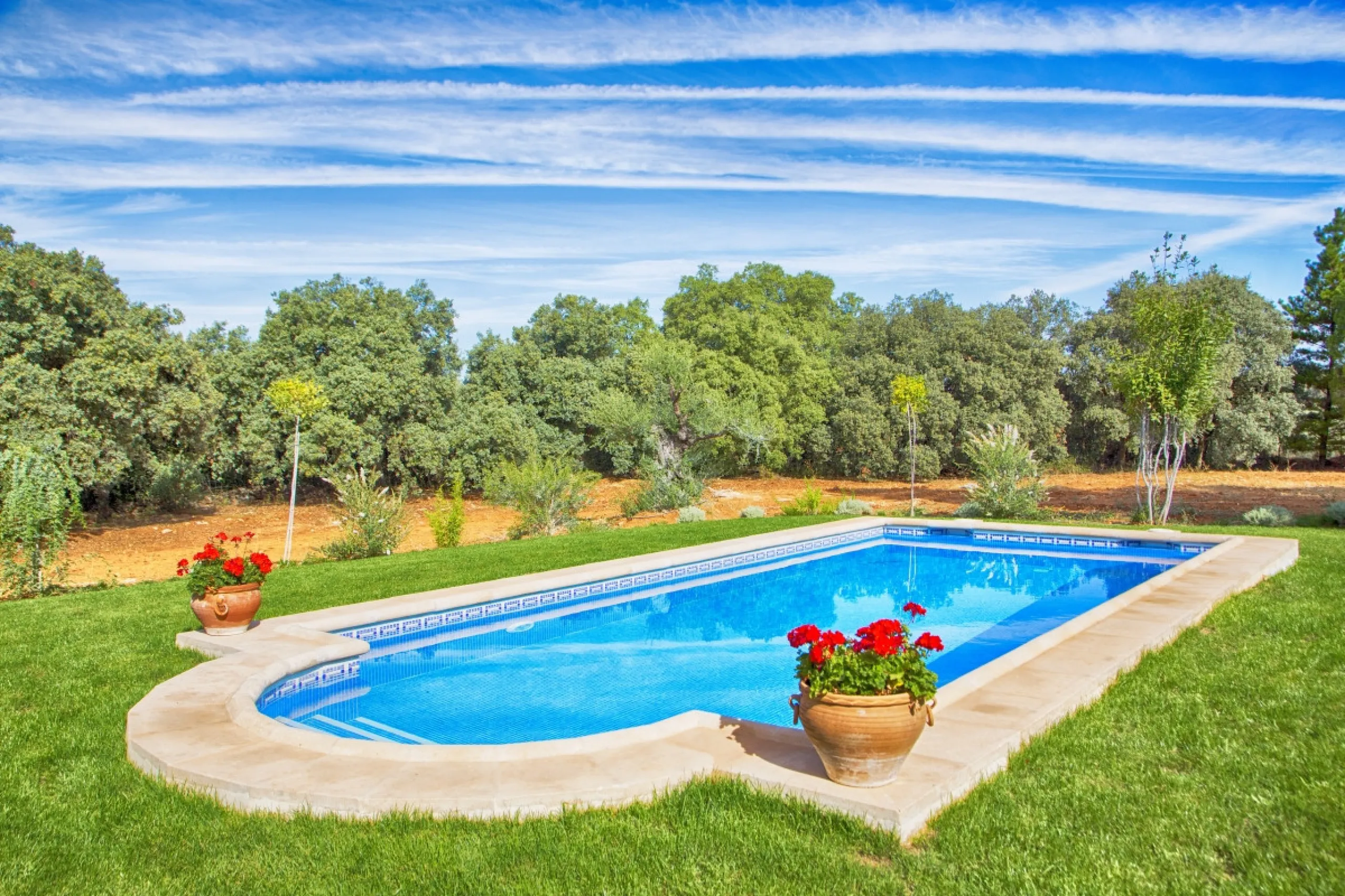 AN OUTSTANDING OPPORTUNITY to own an IMPRESSIVE FINCA OF 30,000M2 OF FLAT LAND with 1,000 walnut trees and a beautiful, stylish modern home with a private swimming pool and exceptional views.
