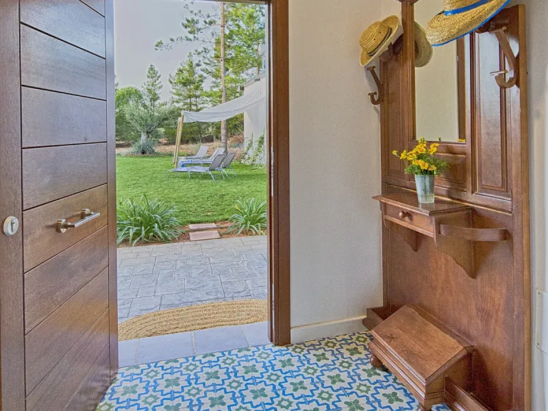 AN OUTSTANDING OPPORTUNITY to own an IMPRESSIVE FINCA OF 30,000M2 OF FLAT LAND with 1,000 walnut trees and a beautiful, stylish modern home with a private swimming pool and exceptional views.