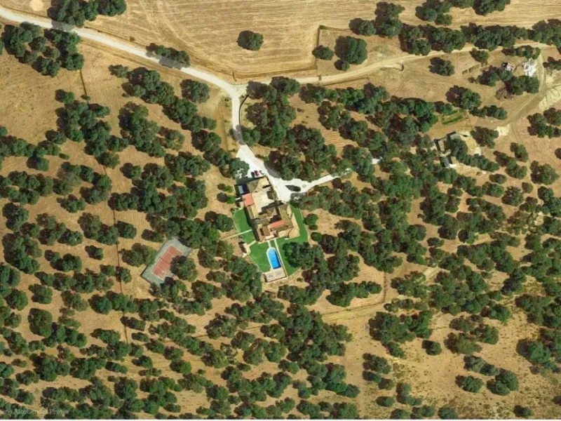 Außergewöhnliches Landgut mit Weinbergen in der Serranía de Ronda