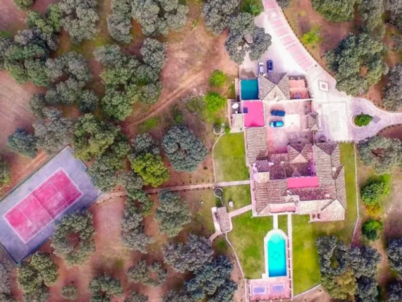 Außergewöhnliches Landgut mit Weinbergen in der Serranía de Ronda