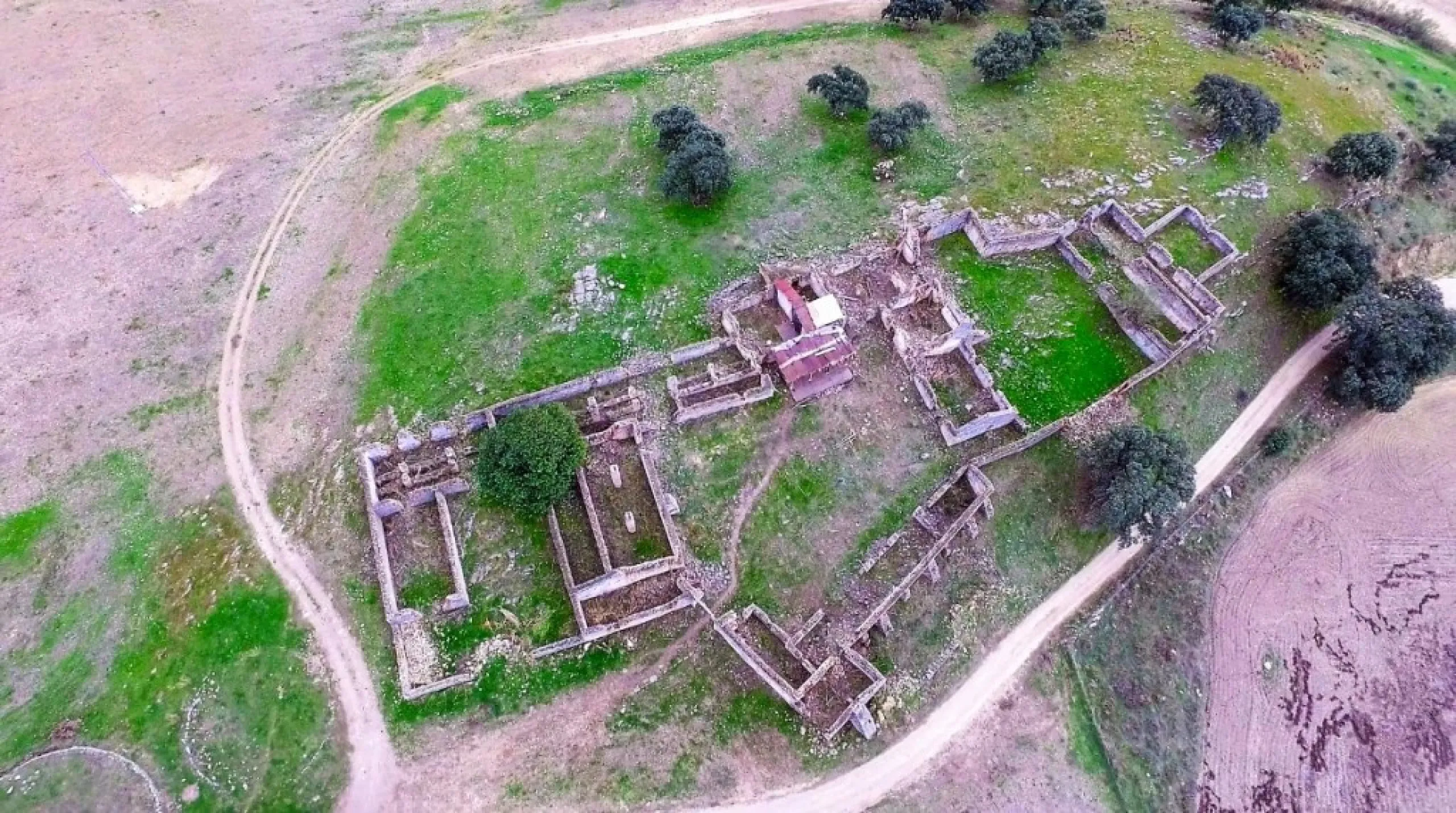 Außergewöhnliches Landgut mit Weinbergen in der Serranía de Ronda