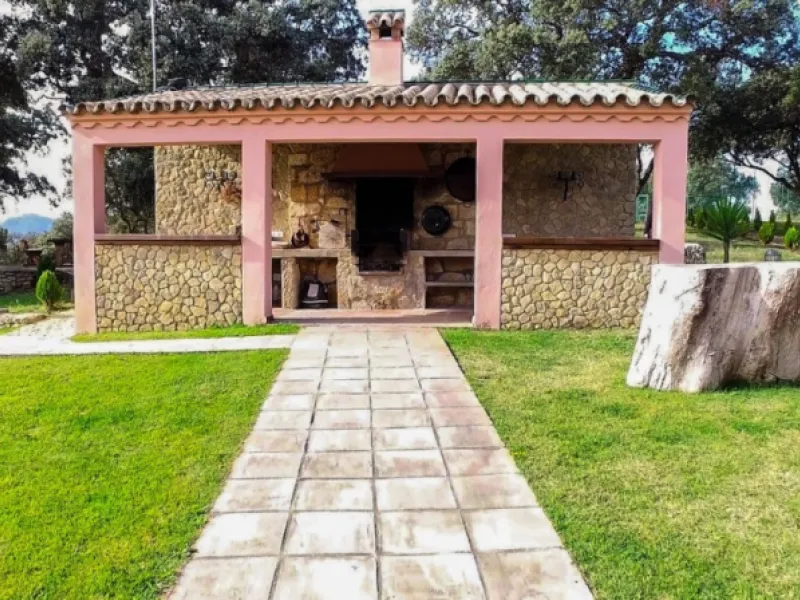 Außergewöhnliches Landgut mit Weinbergen in der Serranía de Ronda