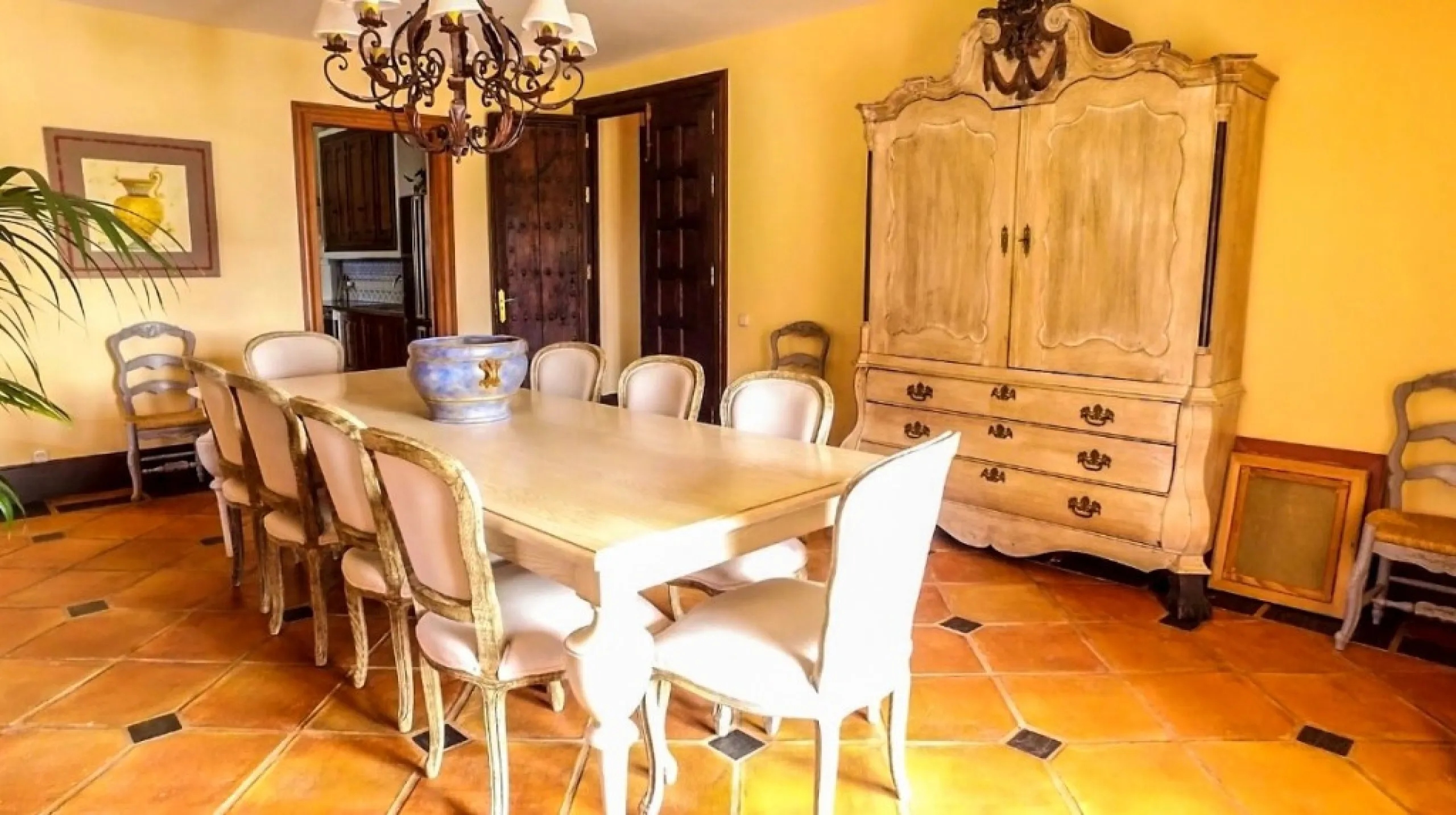Außergewöhnliches Landgut mit Weinbergen in der Serranía de Ronda