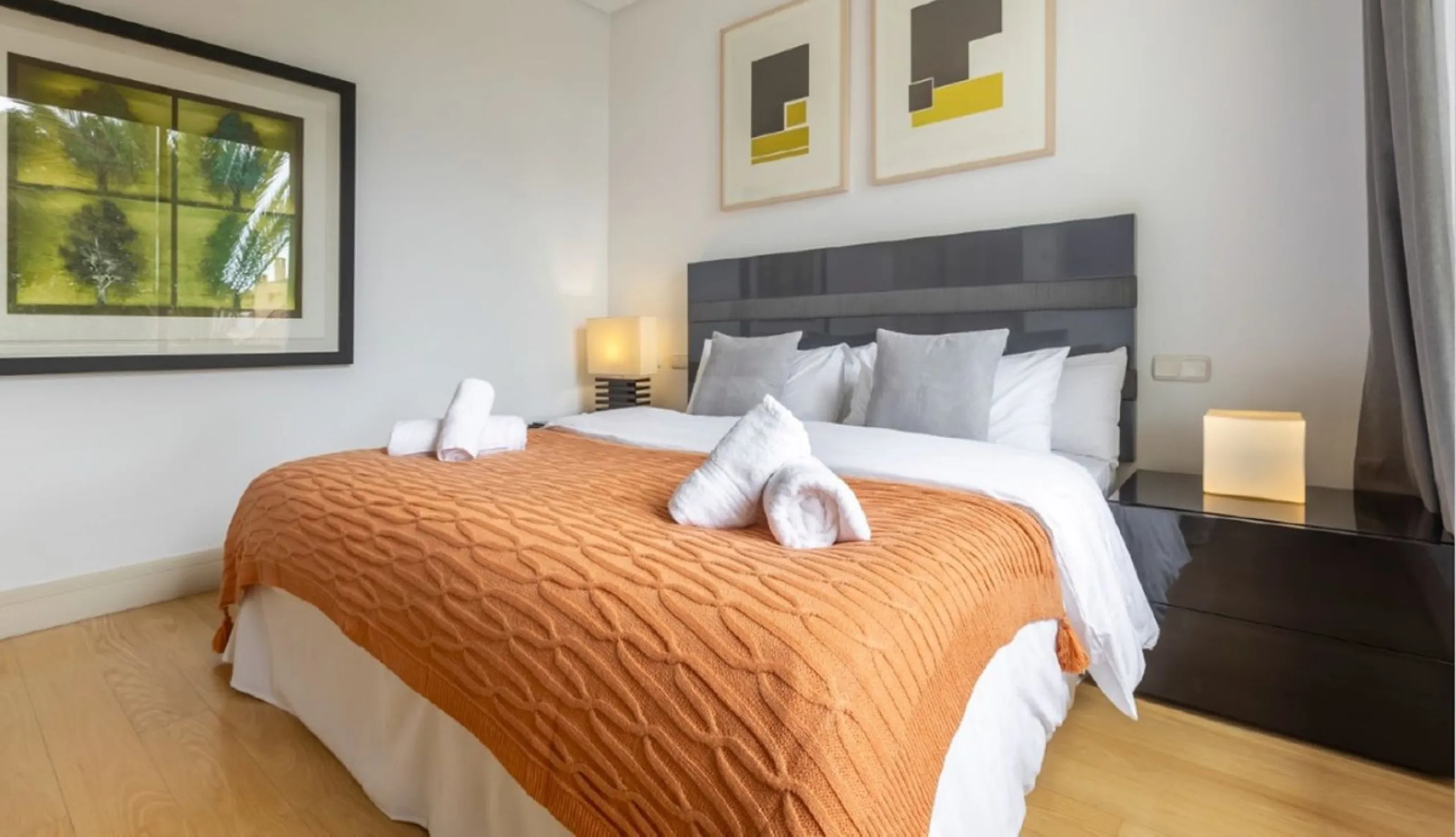 Apartment - Penthouse в продаже в Marbella, Málaga. В доме 3 спален и 4 ванных комнат. Площадь дома 290 м². Площадь участка 390 м²