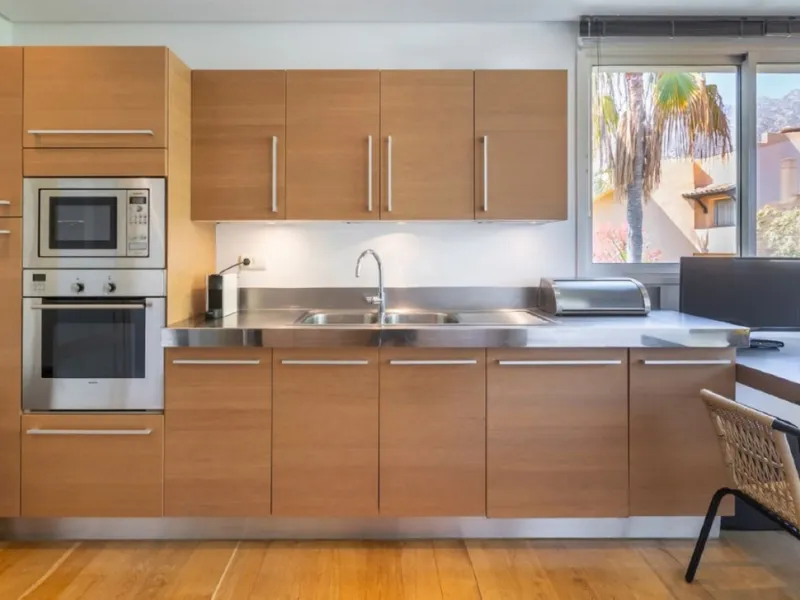 Apartment - Penthouse в продаже в Marbella, Málaga. В доме 3 спален и 4 ванных комнат. Площадь дома 290 м². Площадь участка 390 м²