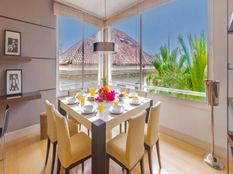 Apartment - Penthouse в продаже в Marbella, Málaga. В доме 3 спален и 4 ванных комнат. Площадь дома 290 м². Площадь участка 390 м²