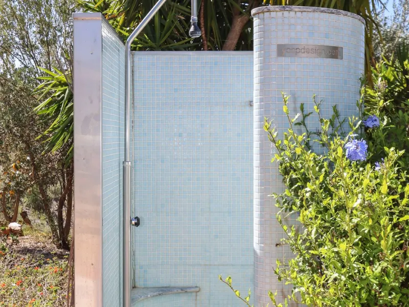 Commercial - Bed and Breakfast в продаже в Alora, Málaga. В доме 7 спален и 6 ванных комнат. Площадь дома 580 м². Площадь участка 17000 м²