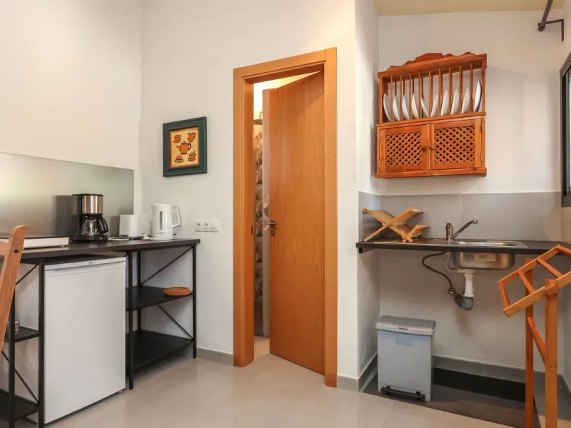 Commercial - Bed and Breakfast в продаже в Alora, Málaga. В доме 7 спален и 6 ванных комнат. Площадь дома 580 м². Площадь участка 17000 м²