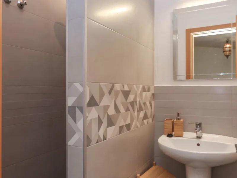 Commercial - Bed and Breakfast в продаже в Alora, Málaga. В доме 7 спален и 6 ванных комнат. Площадь дома 580 м². Площадь участка 17000 м²