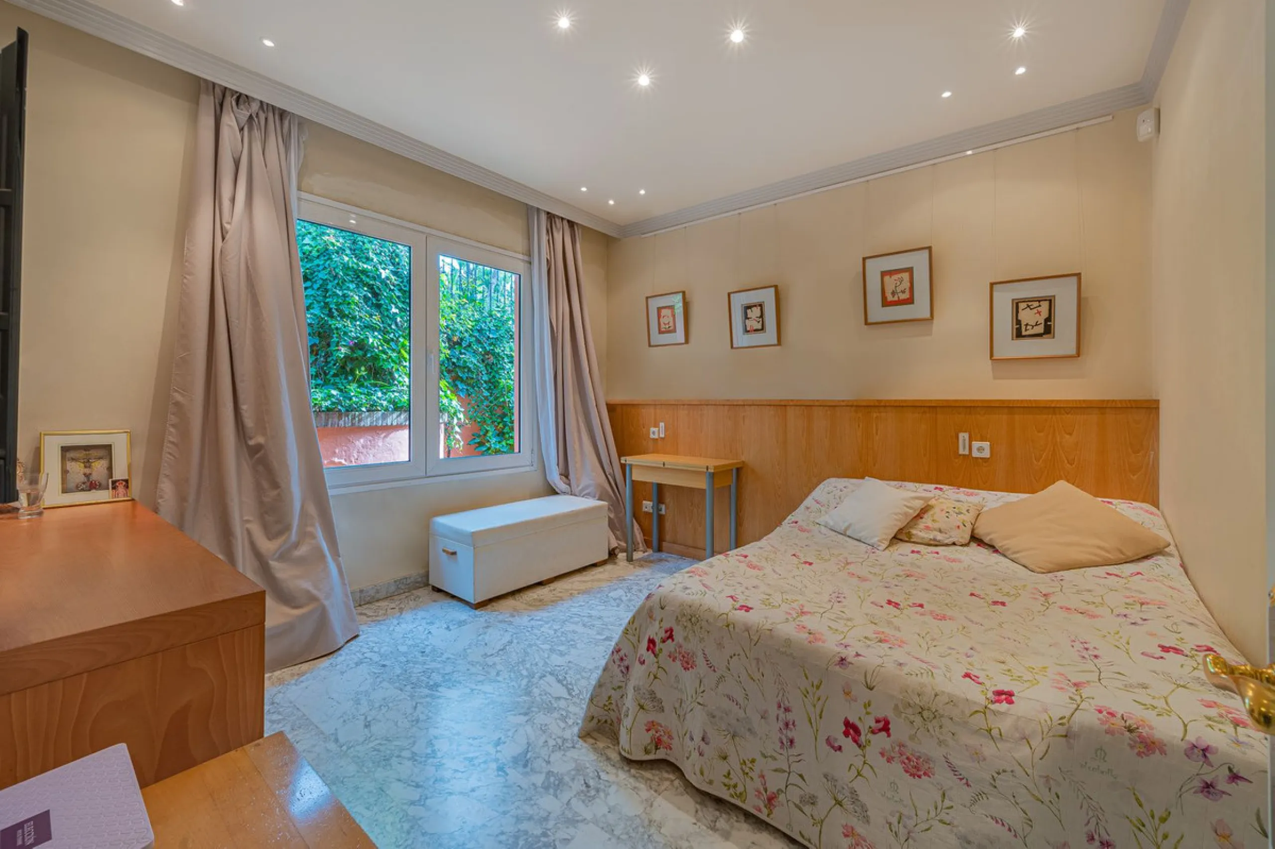 This villa presents an exceptional refurbishment opportunity to create your ideal family home.