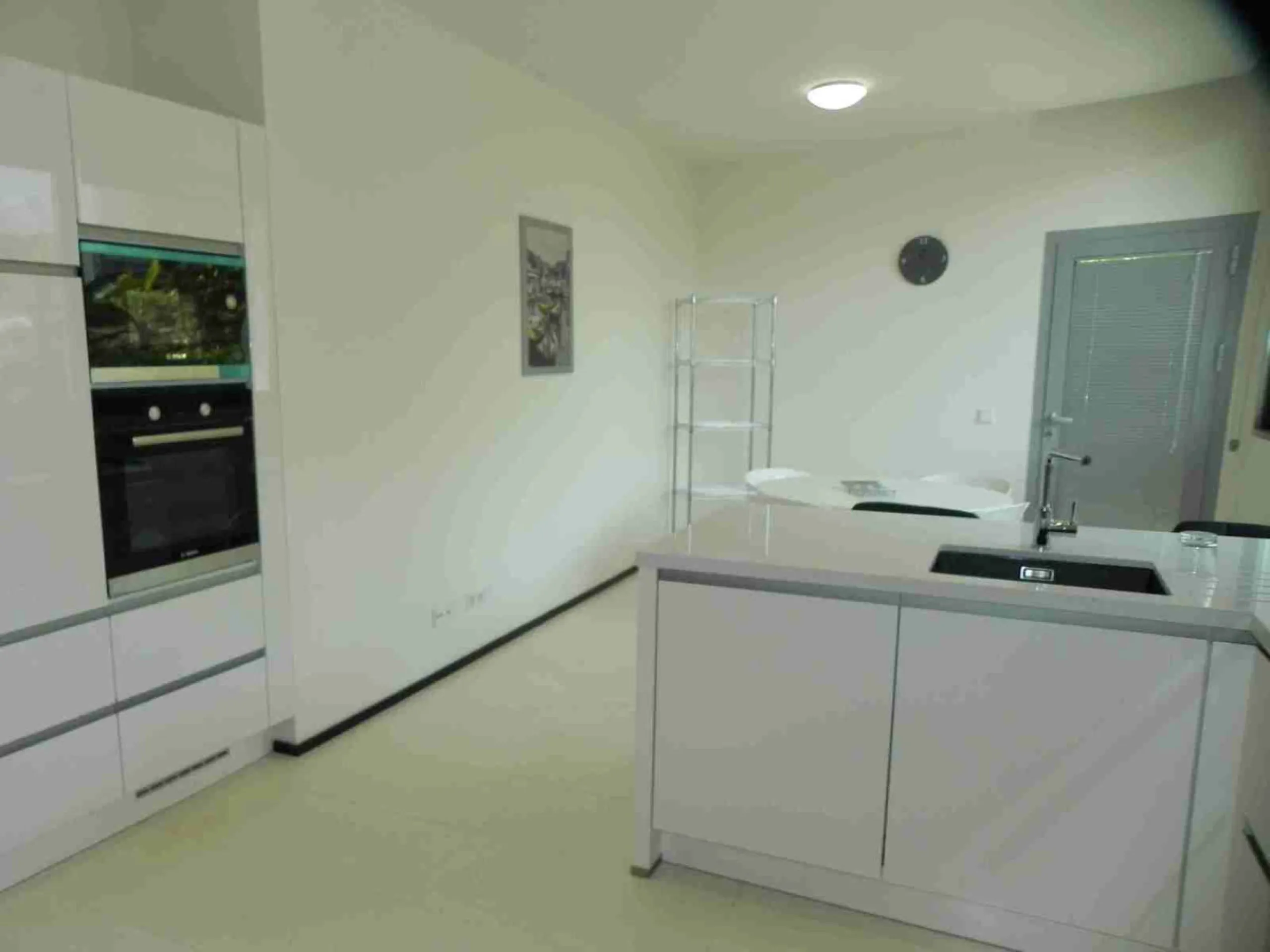 House - Semi-Detached House в продаже в Marbella, Málaga. В доме 4 спален и 5 ванных комнат. Площадь дома 421 м². Площадь участка 60 м²