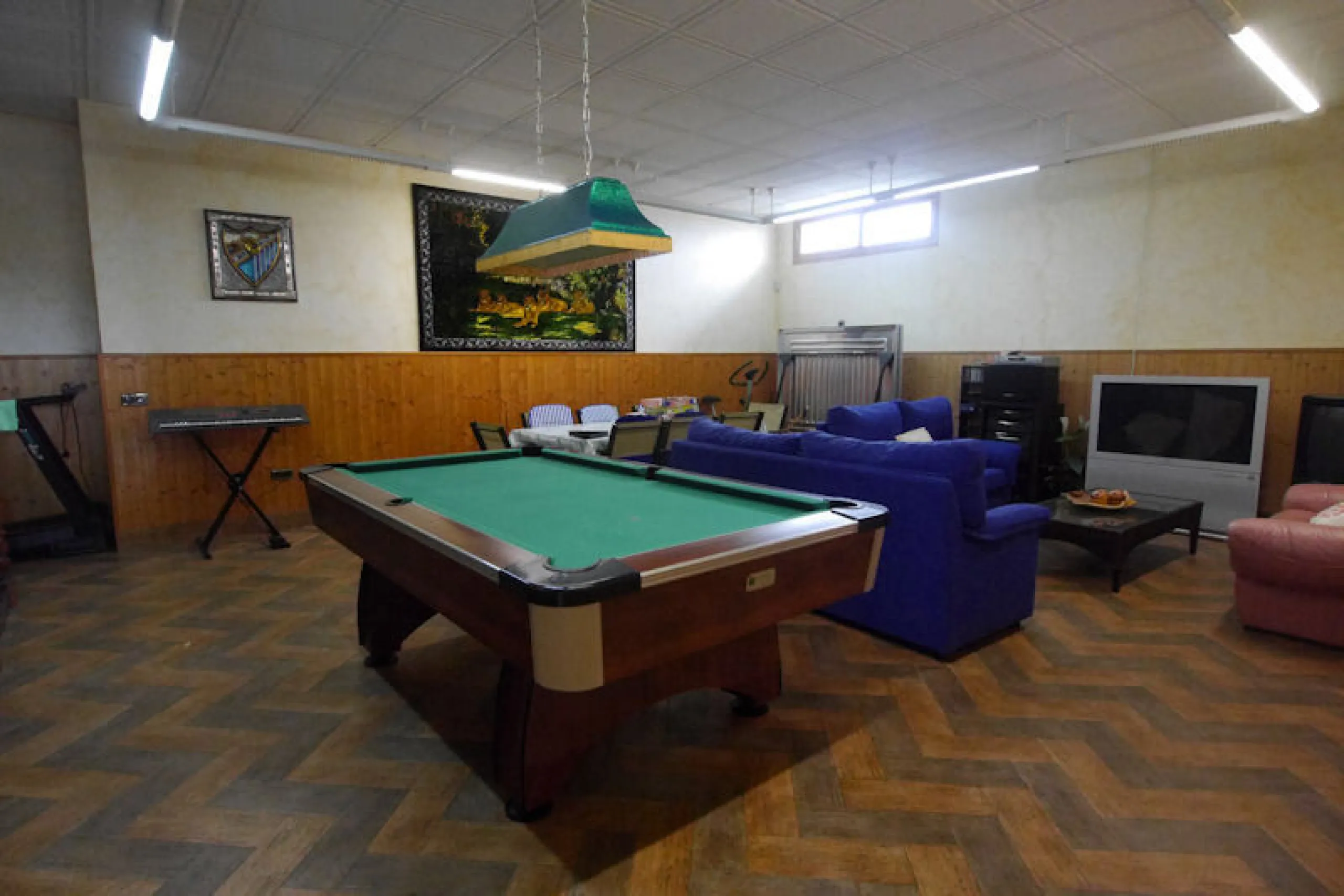.Beautiful property with a plot of 2,501 Mts. Villa of about 492 meters built,