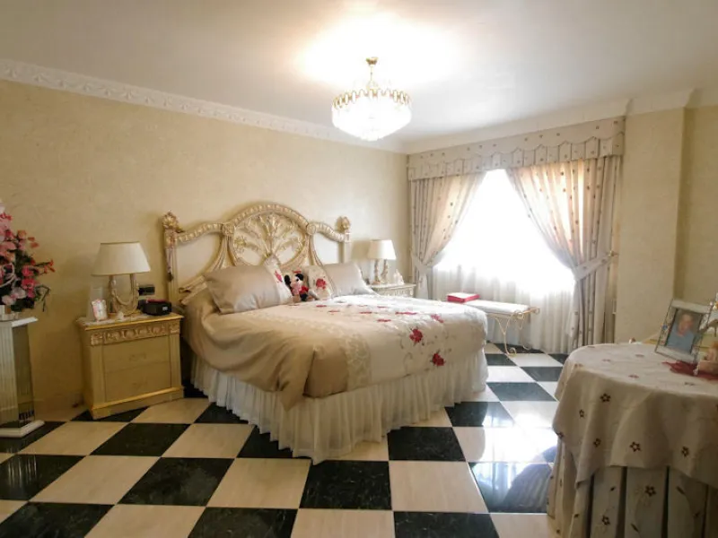 .Beautiful property with a plot of 2,501 Mts. Villa of about 492 meters built,