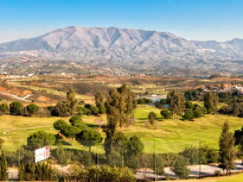 .Beautiful property with a plot of 2,501 Mts. Villa of about 492 meters built,