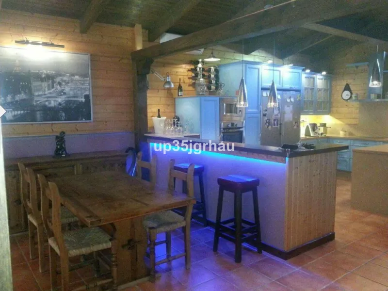 Ground Floor Apartment, Estepona, Costa del Sol.
