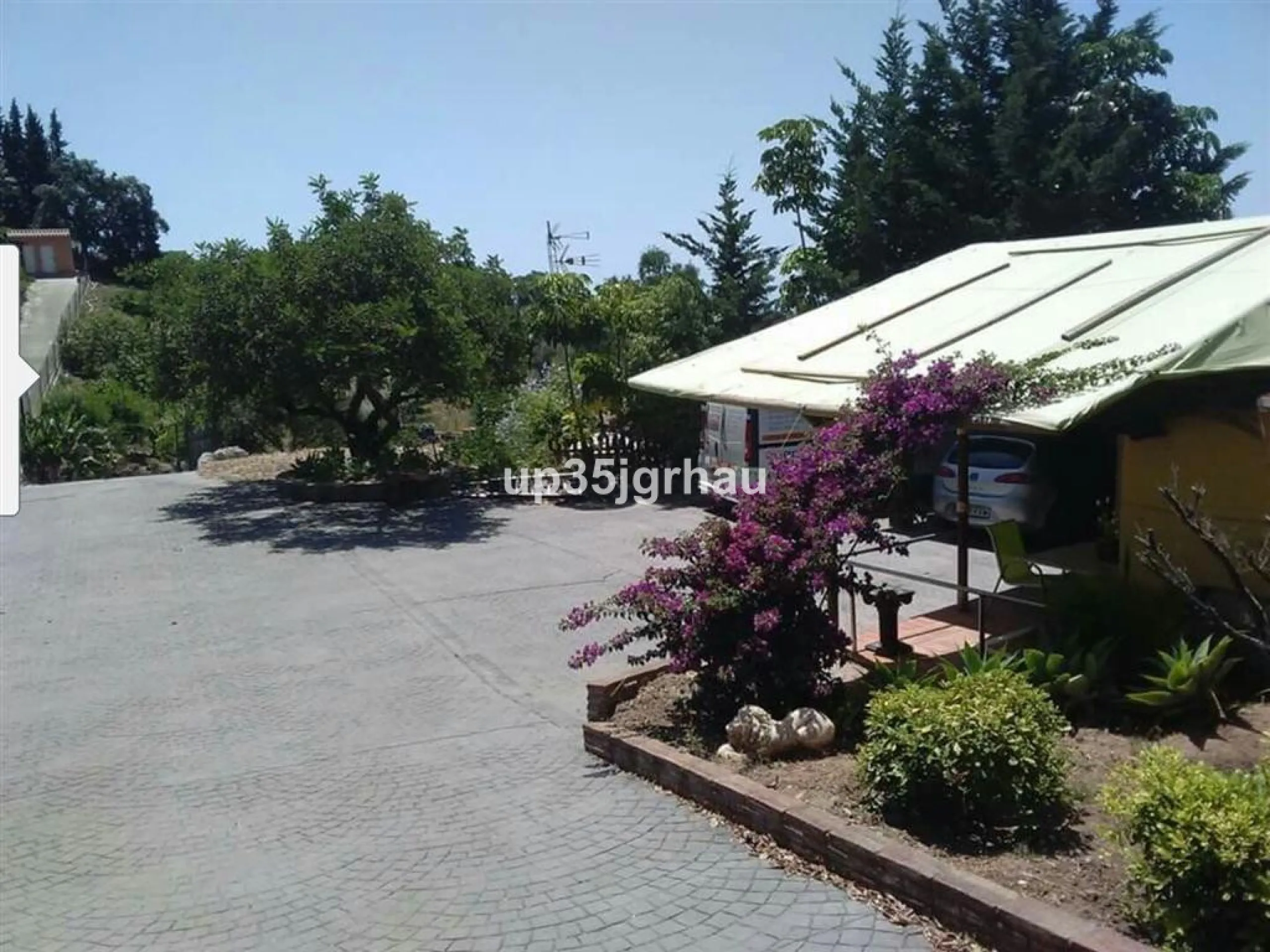 Ground Floor Apartment, Estepona, Costa del Sol.