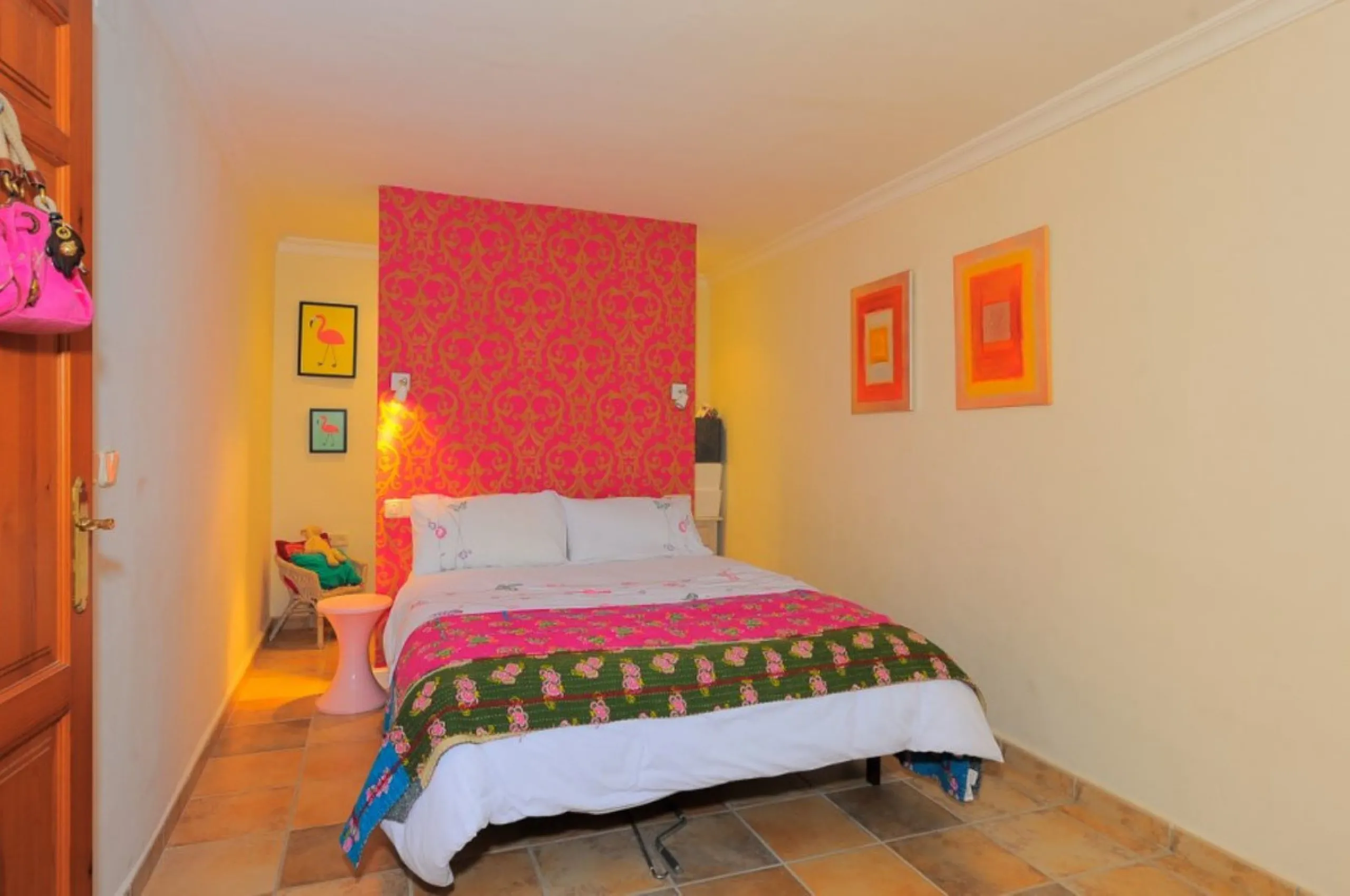 A rare opportunity to acquire a fabulous townhouse located in one of the nicest streets of the old town of Marbella, walking distance to all the amenities, bars, restaurants and the beaches.