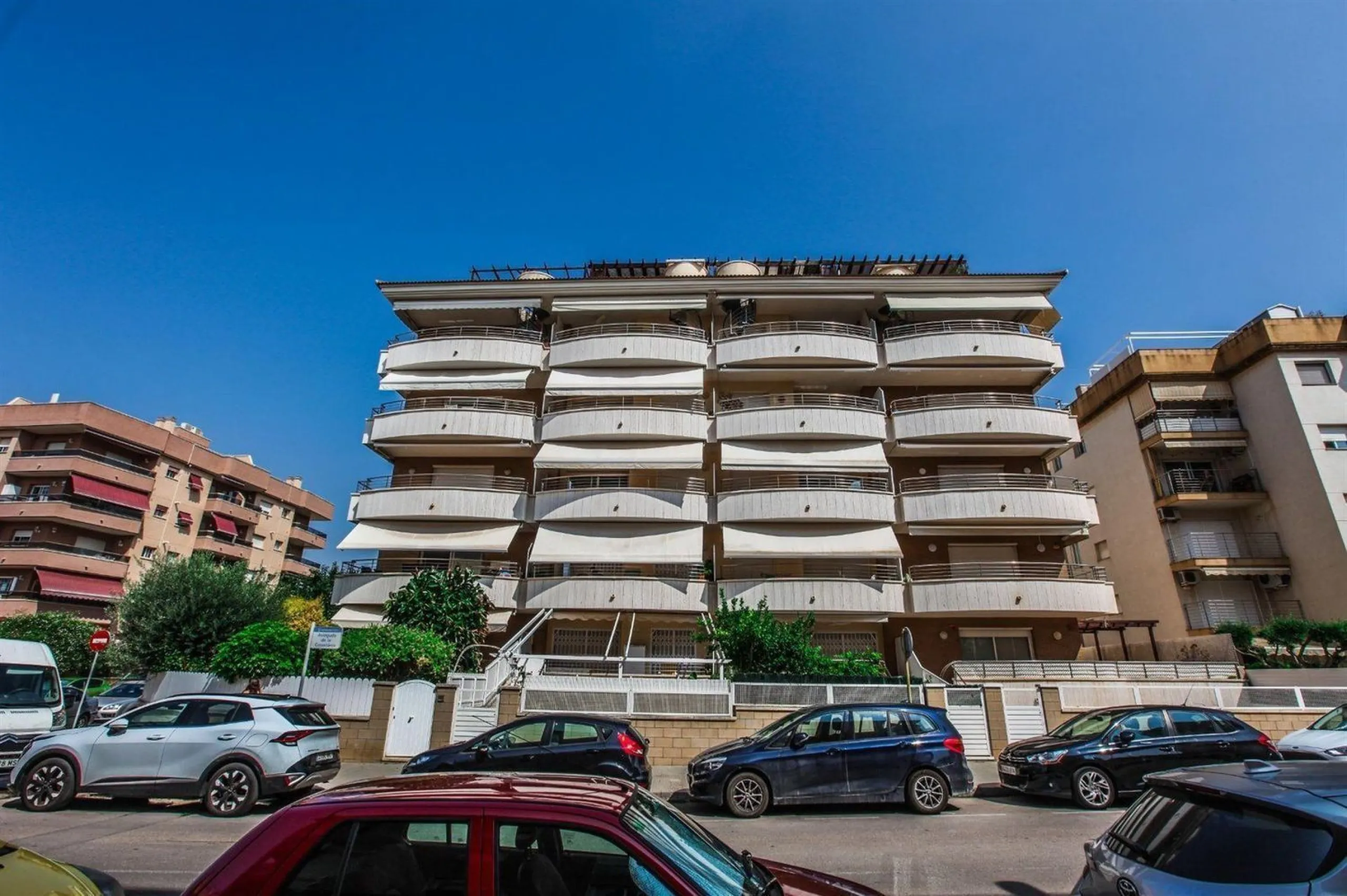 Exclusive home with private solarium in El Estany, Calafell