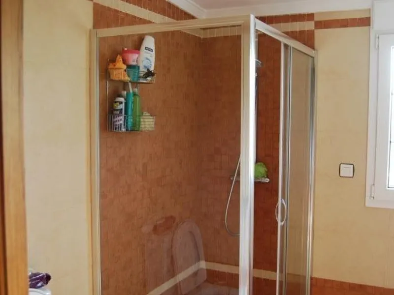 House - Detached Villa в продаже в Alhaurín de la Torre, Málaga. В доме 4 спален и 3 ванных комнат. Площадь дома 390 м². Площадь участка 6000 м²