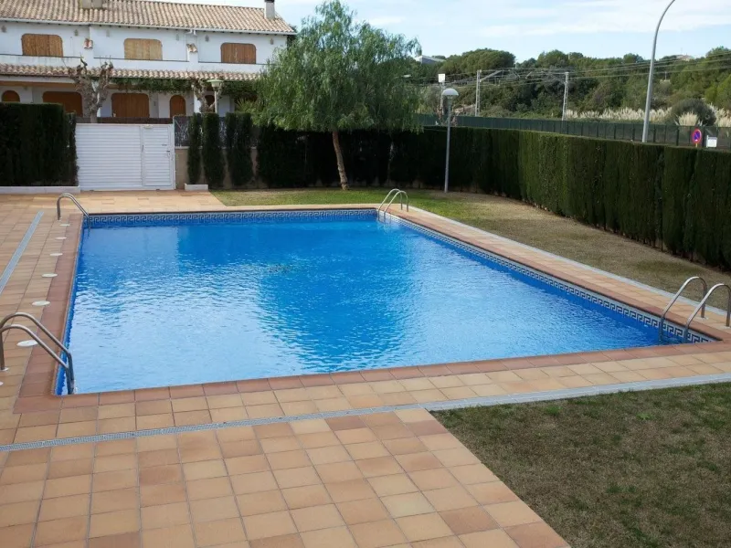 Exclusive home with private solarium in El Estany, Calafell