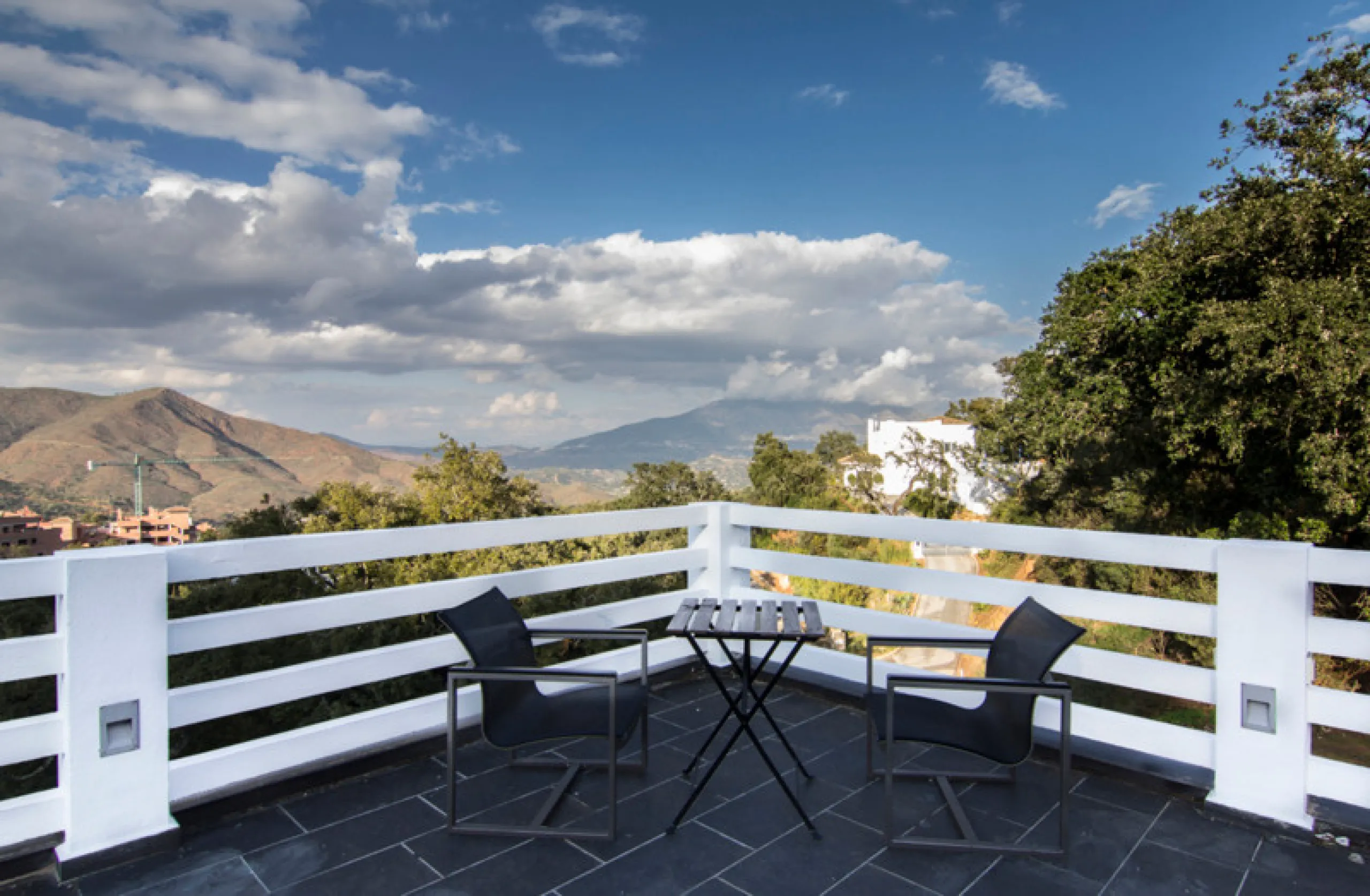 Big modern villa, with spectacular mountain views. Set in a magical cork oak forest.