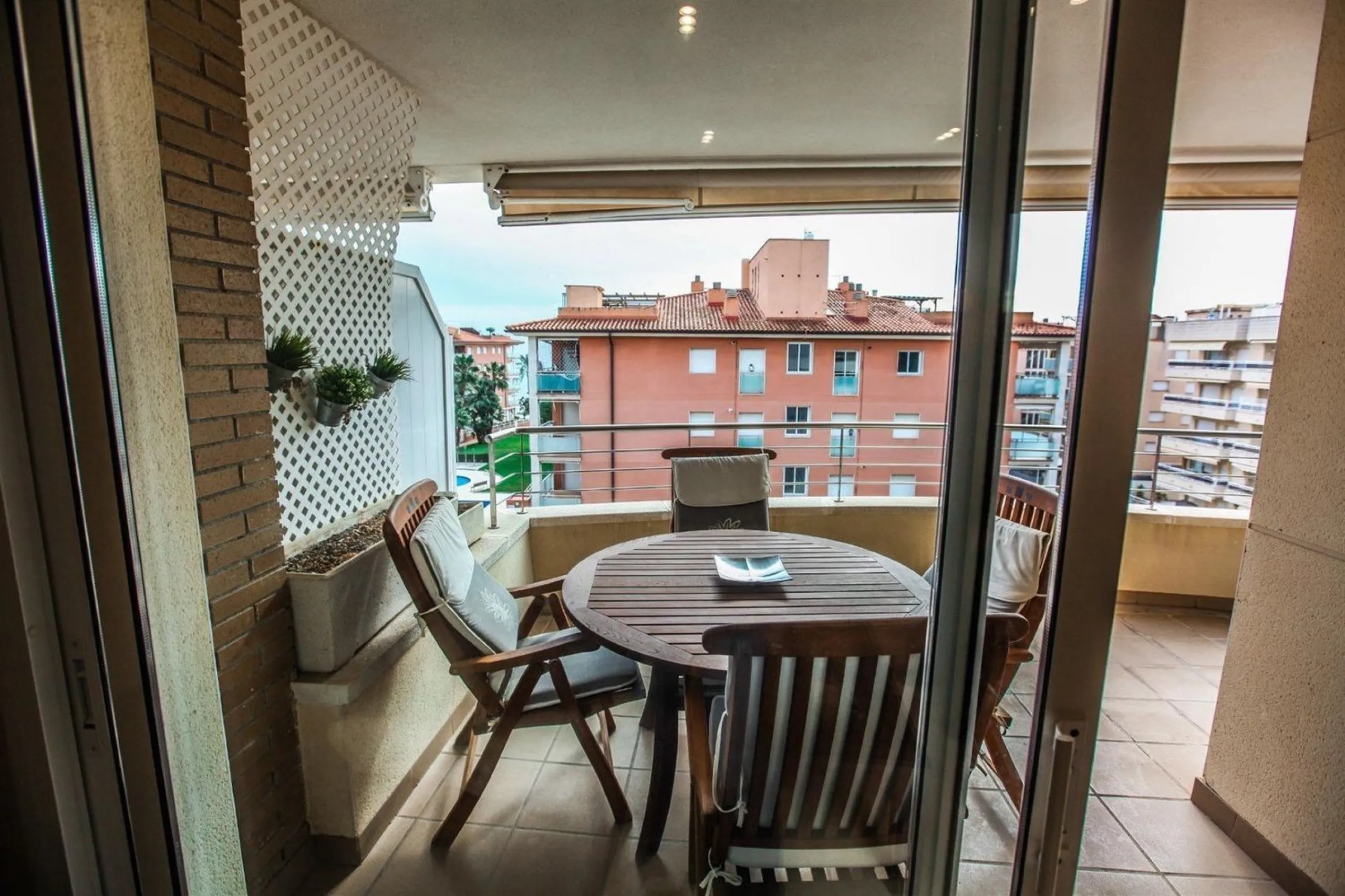 Exclusive home with private solarium in El Estany, Calafell