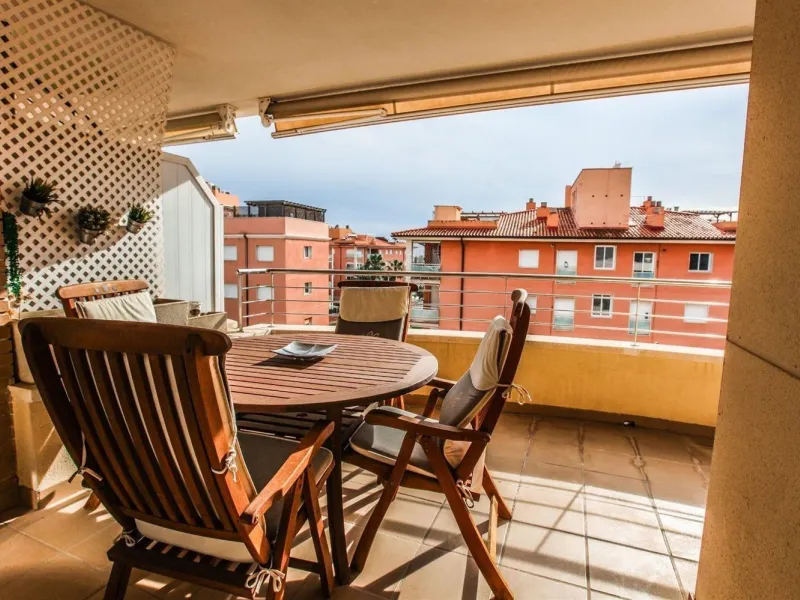 Exclusive home with private solarium in El Estany, Calafell