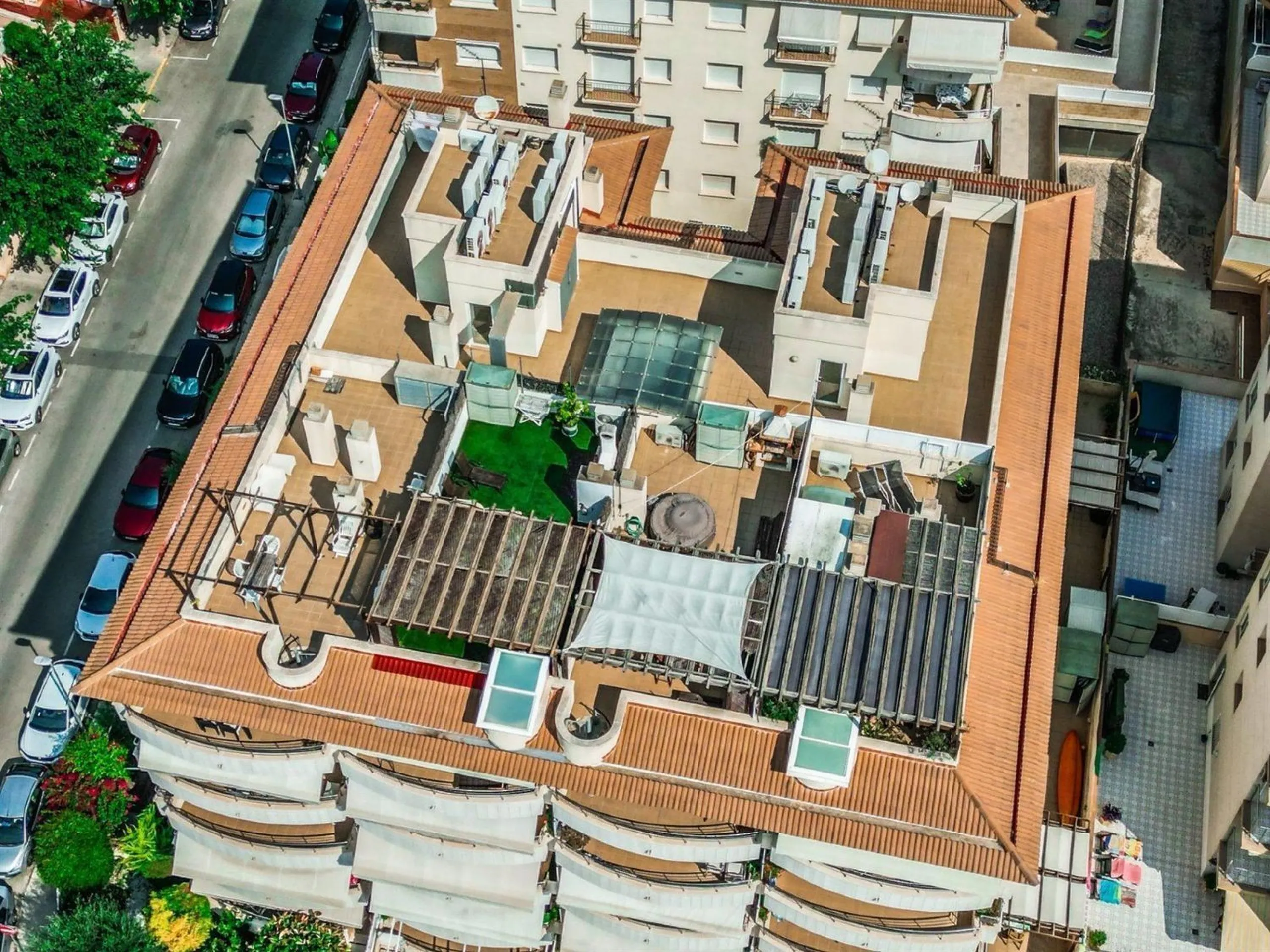 Exclusive home with private solarium in El Estany, Calafell