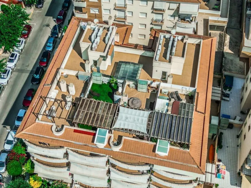 Exclusive home with private solarium in El Estany, Calafell